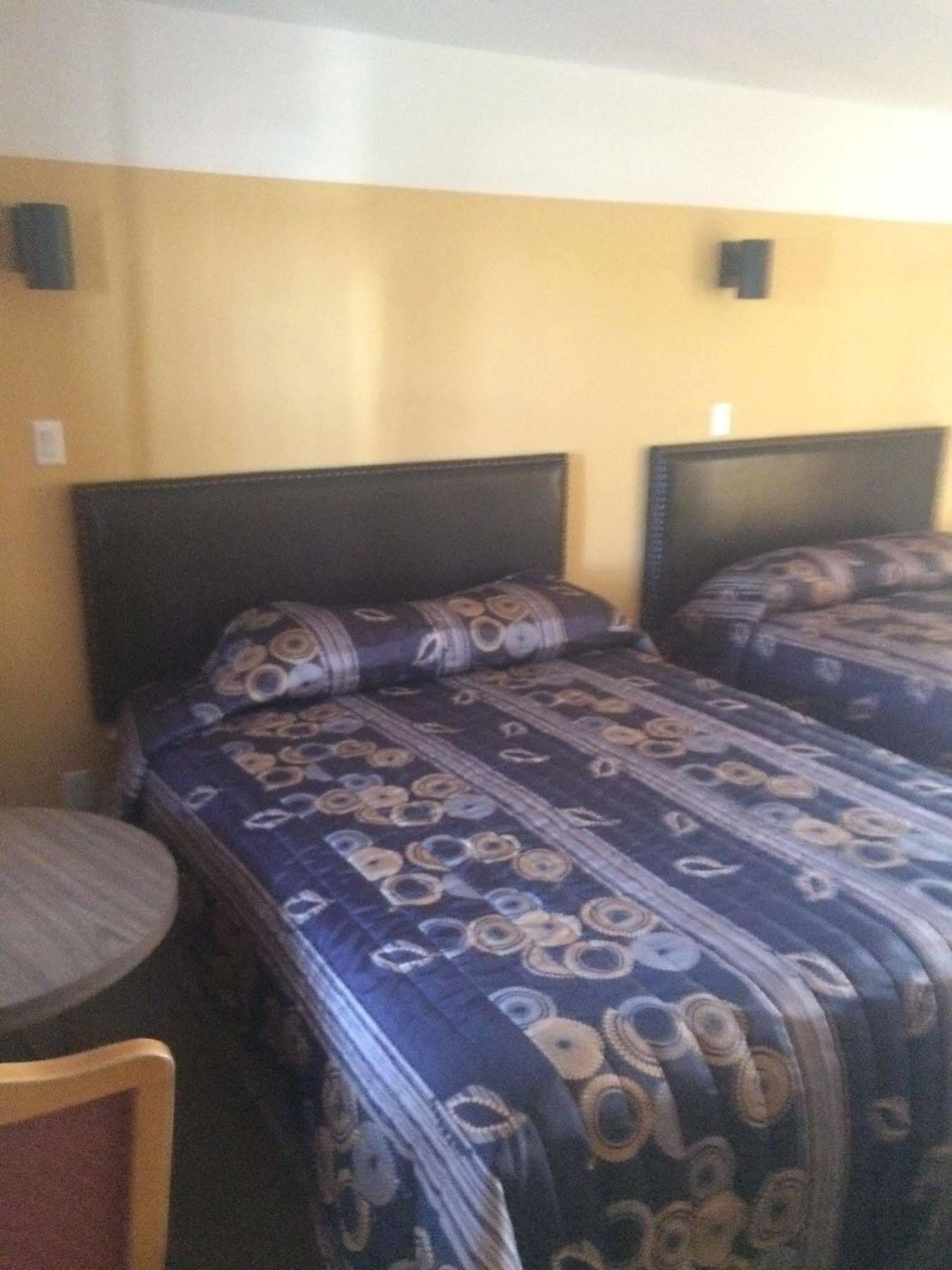 Satellite Motel Medicine Hat Exterior foto